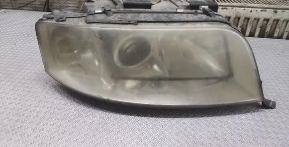 Audi A6 S6 C5 4B Headlight/headlamp 15592400RE