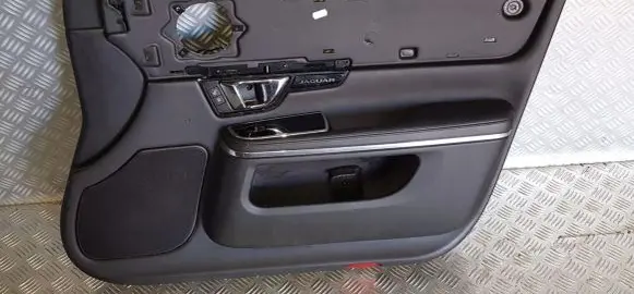 Jaguar XJ X351 Front door card panel trim AW93-F23712-C