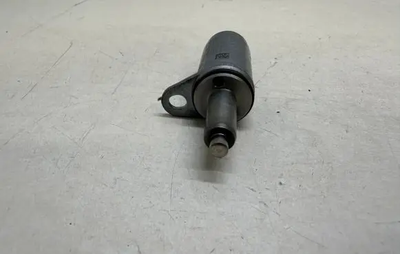 Audi A6 C7 Camshaft speed sensor 06E103697M