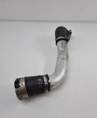 Intercooler hose/pipe