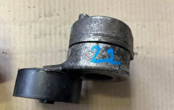 Fiat 500 Generator/alternator belt tensioner 55185074AX 55185074