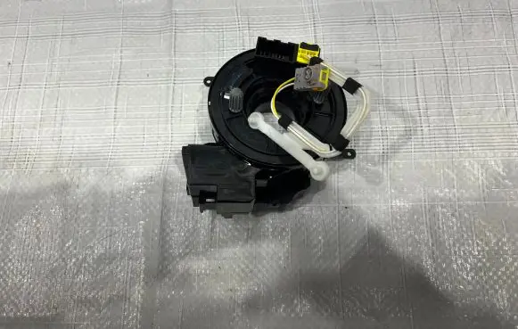 Land Rover Discovery 5 Airbag squib ring wiring 