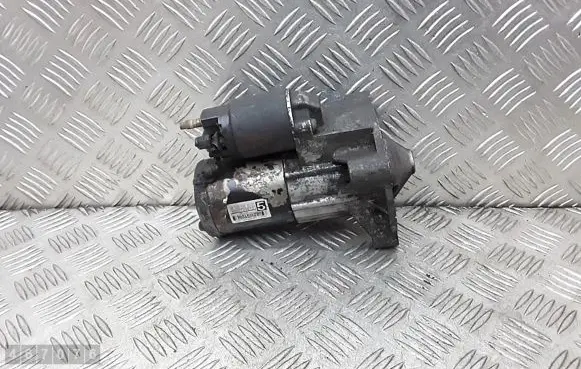 Peugeot Expert Starter motor 9805058680