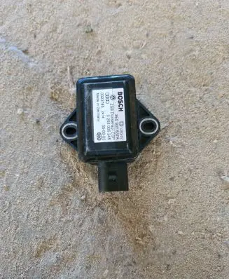 Volkswagen PASSAT B5.5 ESP acceleration yaw rate sensor 8E0907637A 0265005245