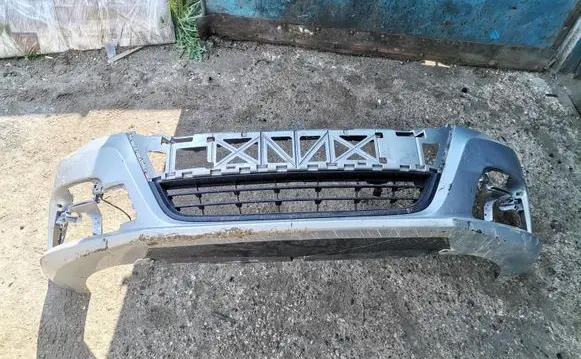 Volkswagen PASSAT CC Front bumper 3c8807217
