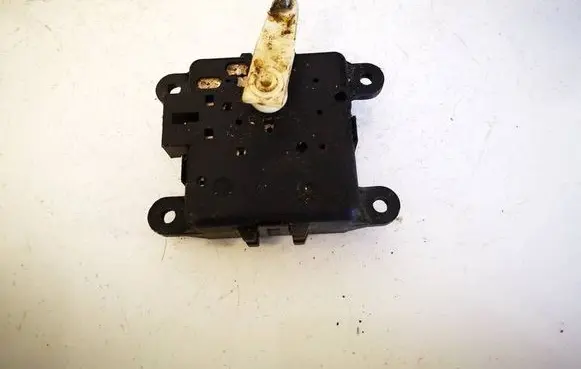 Subaru Legacy Air flap motor/actuator 2N43030850
