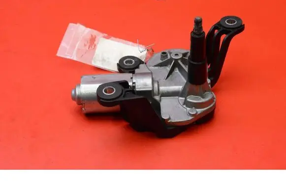 Opel Astra H Rear window wiper motor 13105981