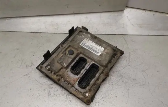 Smart ForTwo I Engine control unit/module 0261205005 0003107V007
