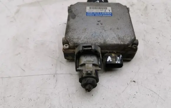 Lexus IS 220D-250-350 Power steering control unit/module 8965053020