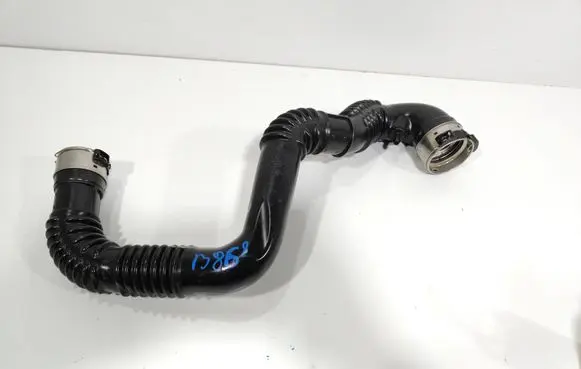 Nissan Note (E11) Air intake hose/pipe