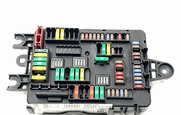 BMW X5 F15 Fuse module 9316569