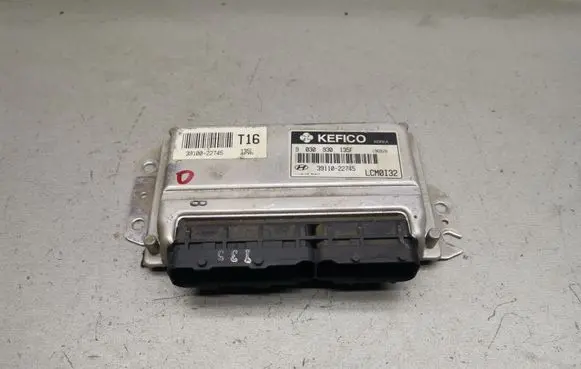 Hyundai Accent Engine control unit/module 3911022745 9030930135F