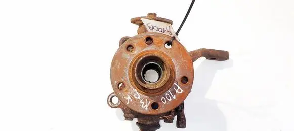 Volkswagen Transporter - Caravelle T4 Front wheel hub