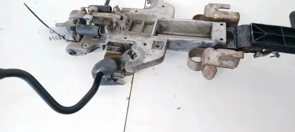 Chrysler Town & Country IV Steering wheel axle