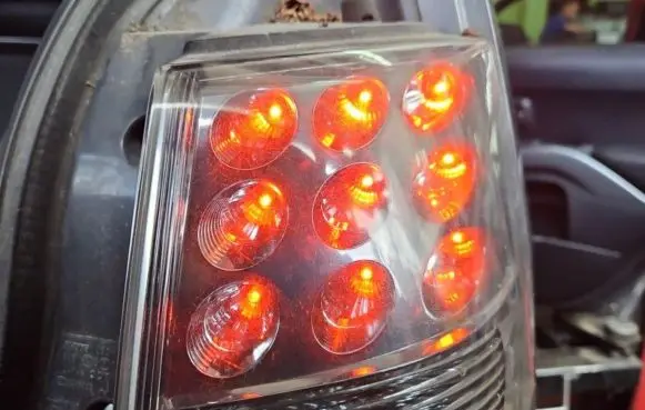 Mitsubishi Outlander Rear/tail lights 220-87813 IMPRK1376926