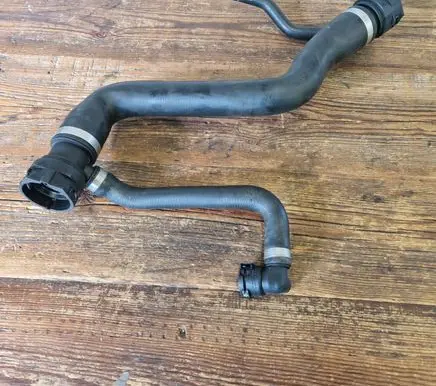 BMW 3 E90 E91 Engine coolant pipe/hose 17127531768 7531768