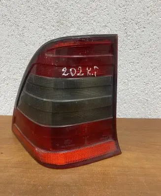 Mercedes-Benz C W202 Rear/tail lights 2028203964 E1023