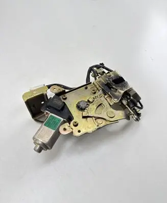 Nissan Elgrand Sliding door lock 82561WL000 40602 2178406A