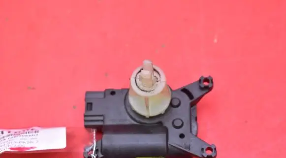 Opel Combo D Air flap motor/actuator 32.93840