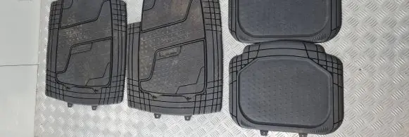 Nissan Murano Z51 Car floor mat set 
