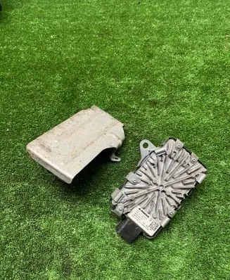 Porsche Cayenne (9Y0 9Y3) Transfer box differential control unit 9Y0927755H 1803033527 M010164802