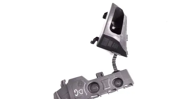 Opel Mokka Rear bumper mounting bracket 95256262
