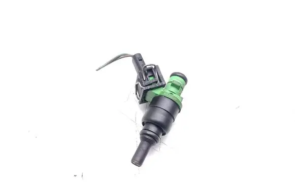 Mercedes-Benz SLK AMG R170 Fuel injector 2710780549