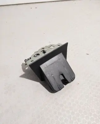 Audi A4 S4 B8 8K Tailgate/trunk/boot lock/catch/latch 8K9327505