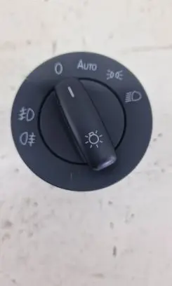 Volkswagen Golf VI Light switch 1K0941431BM
