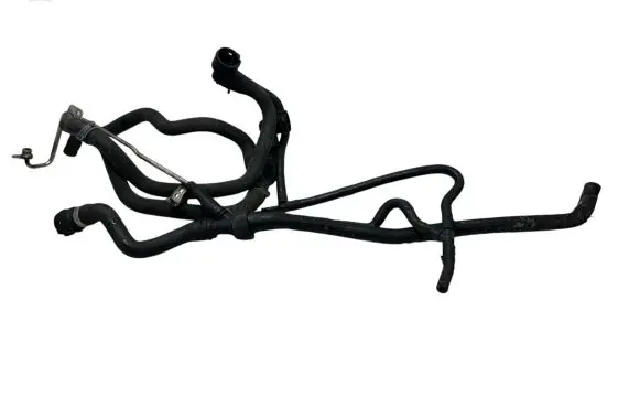 Volkswagen PASSAT B7 Coolant pipe/hose 