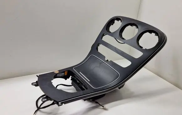 Mercedes-Benz C W205 Center console A2056801005 A2056809504