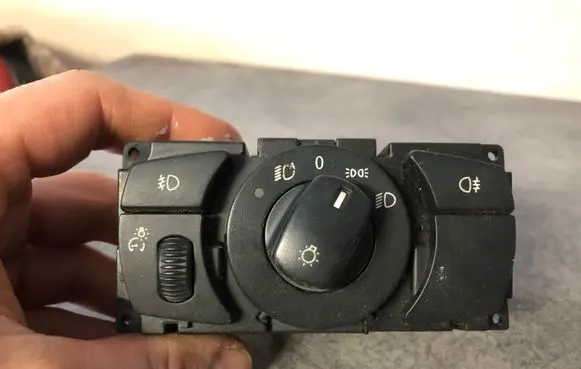 BMW 5 E60 E61 Light switch 6925288