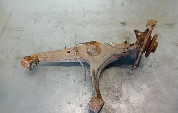 Volkswagen Multivan T5 Rear wheel hub spindle/knuckle 7H0501413
