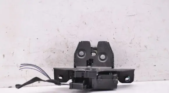 Opel Insignia B Tailgate/trunk/boot lock/catch/latch 13509599