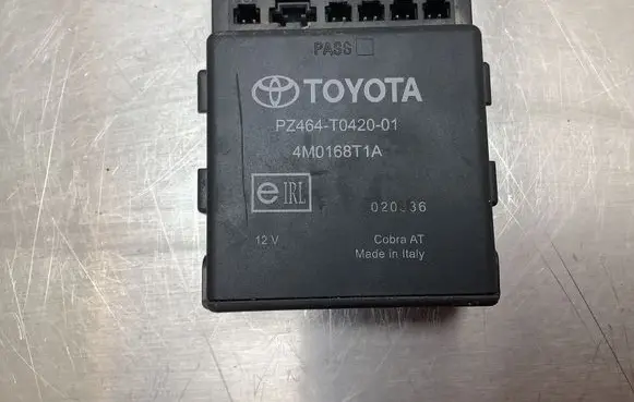 Toyota Prius (XW20) Parking PDC control unit/module PZ464T042001 4M0168T1A 020336