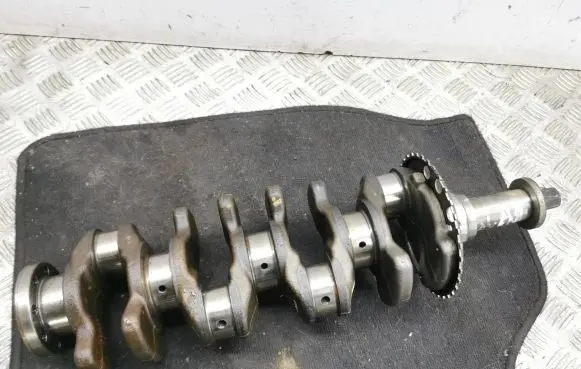 Toyota Avensis T250 Crankshaft 