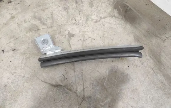 Ford Mustang VI Other interior part FR3B63263A32 FR3B63263A33