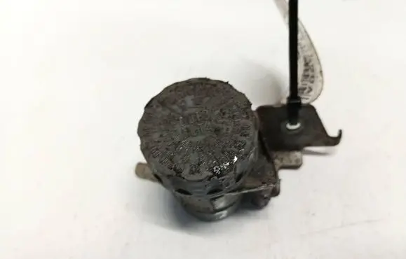Brake fluid reservoir