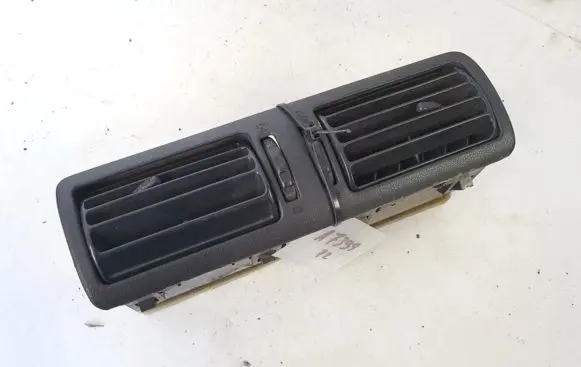Mazda Xedos 9 Dash center air vent grill