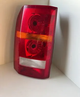 Land Rover Discovery 3 - LR3 Rear/tail lights V243