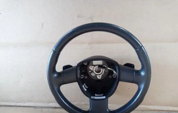Audi A3 S3 8P Steering wheel