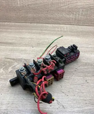 Audi A4 S4 B5 8D Other relay 8L0941822A 896083000