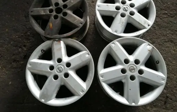 Nissan X-Trail T30 R16 alloy rim 