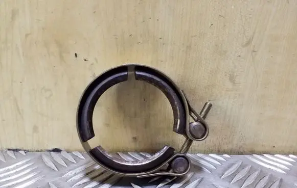 Muffler mount bracket/holder