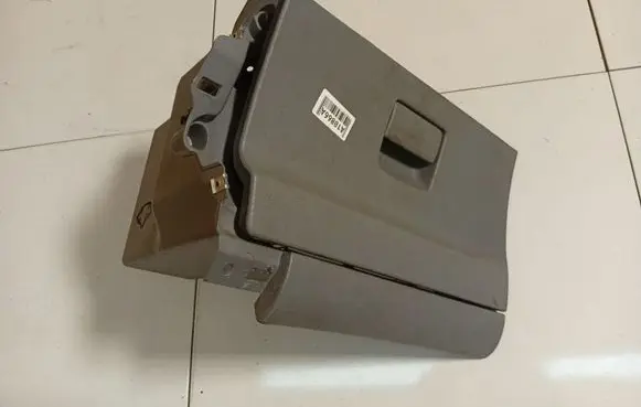 Ford S-MAX Glove box 6M21U04406ADW