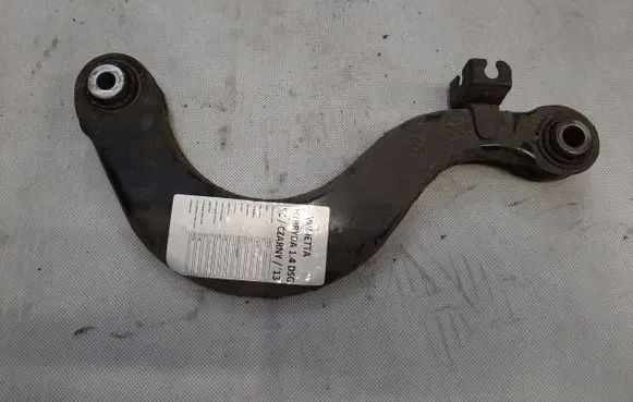 Rear control arm