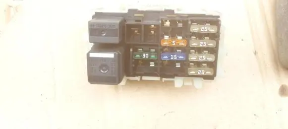 Ford Mondeo MK IV Fuse box set
