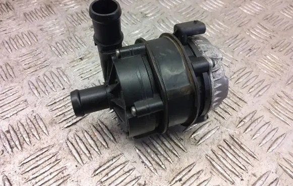 Volkswagen Golf VII Electric auxiliary coolant/water pump 0392024003