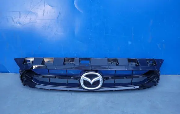 Mazda 2 Front bumper upper radiator grill D09J50712