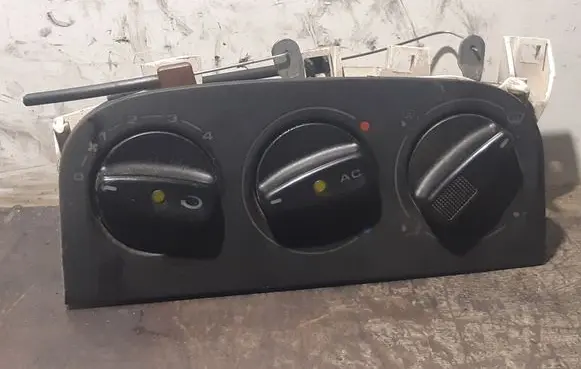 Volkswagen Sharan Climate control unit
